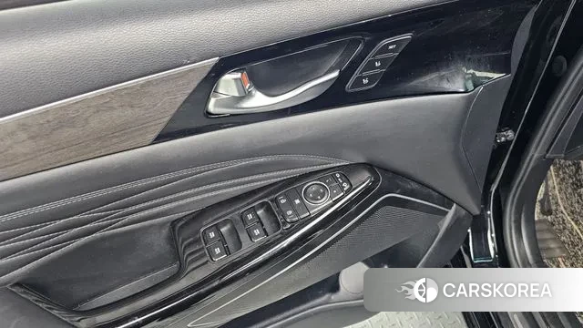 Kia K7 Premier 2021 Черный из Кореи, фото 2