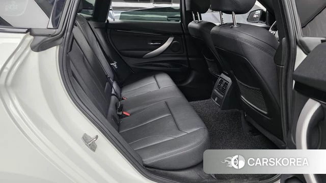 BMW 3 Series GT (F34) 2020 Белый из Кореи, фото 2