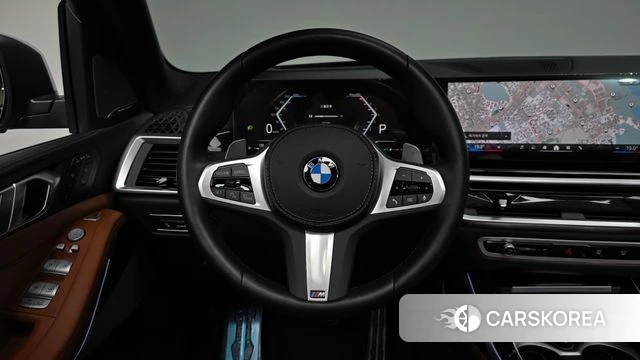 BMW X7 (G07) 2023 Небесно-голубой из Кореи, фото 2