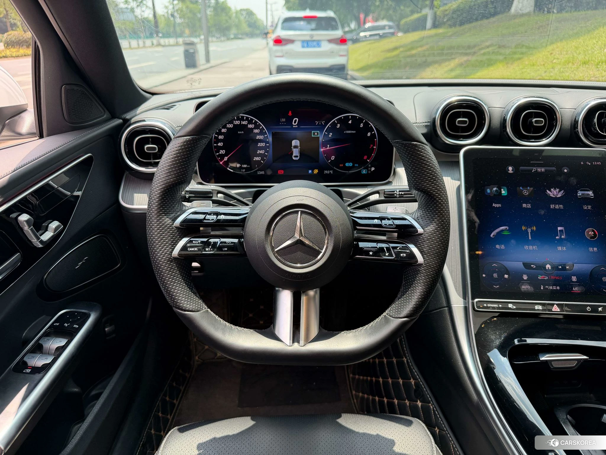 Mercedes-Benz Class C 2022 Белый из Китая, фото 2