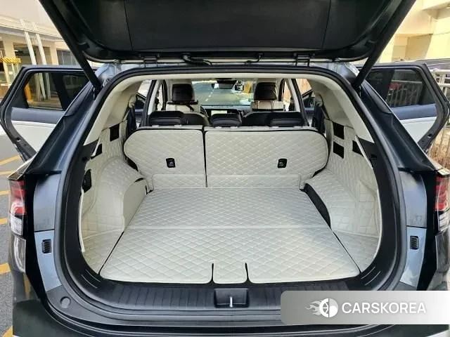 Kia Sportage 5th Generation Hybrid 2023 Серый из Кореи, фото 2