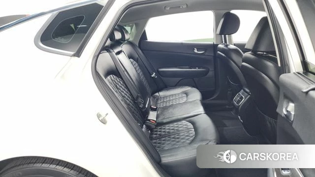 Kia The New K5 2nd generation 2018 Белый из Кореи, фото 2
