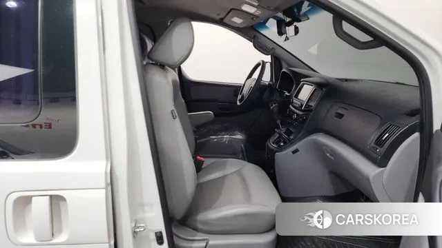 Hyundai The New Grand Starex 2018 Белый из Кореи, фото 2