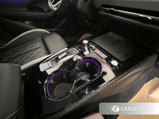 Audi A5L 2025 Серебристо-серый из Китая, фото 2