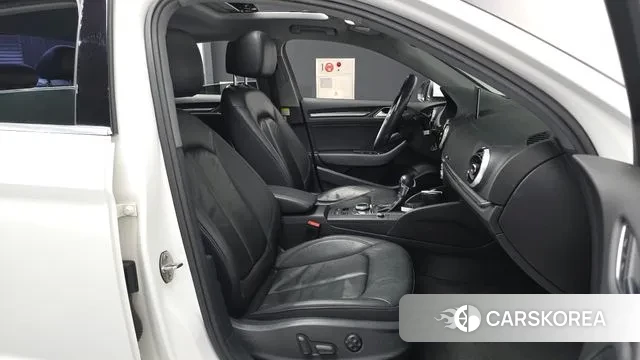 Audi New A3 2018 Белый из Кореи, фото 2