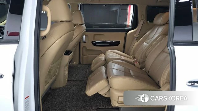 Kia The New Carnival 2019 Белый из Кореи, фото 2