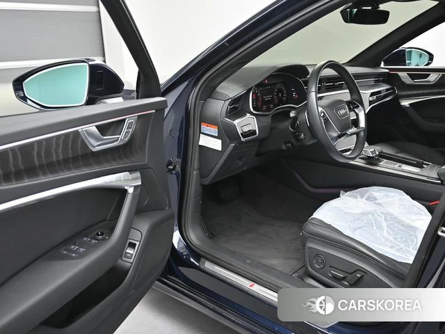 Audi A6 (C8) 2023 Синий из Кореи, фото 2