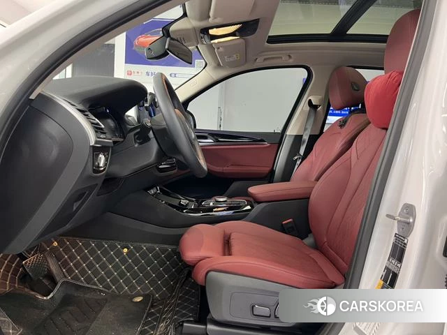 BMW iX3 2025 Белый из Китая, фото 2