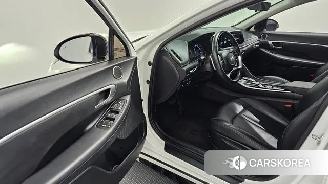 Hyundai Sonata (DN8) 2022 Белый из Кореи, фото 2