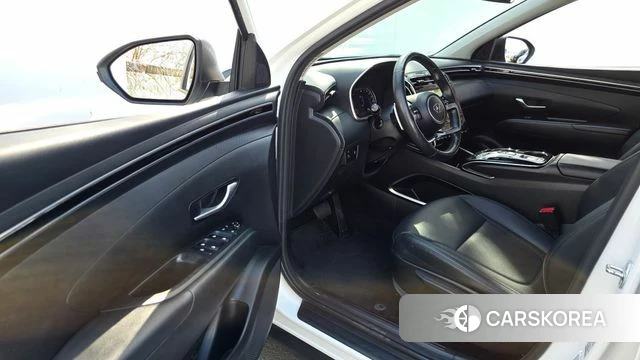 Hyundai Tucson (NX4) 2022 Белый из Кореи, фото 2