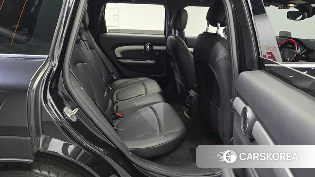 Mini Cooper S Clubman 2023 Черный из Кореи, фото 2