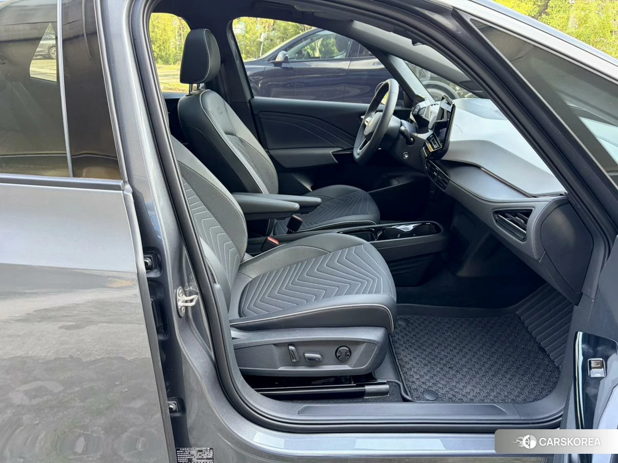 Volkswagen ID.3 2024 Темно-серый из Китая, фото 2
