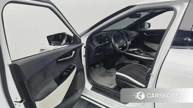 Kia EV6 2022 Белый из Кореи, фото 2