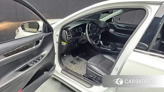 Hyundai Grandeur IG 2018 Белый из Кореи, фото 2