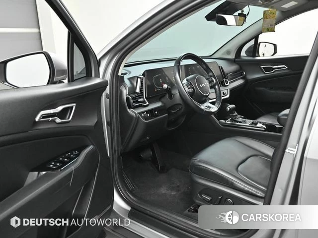 Kia Sportage 5th Generation 2021 Серебристо-серый из Кореи, фото 2