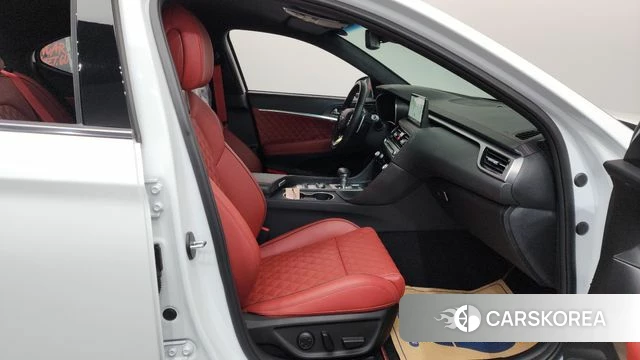 Genesis The New G70 2025 Белый из Кореи, фото 2