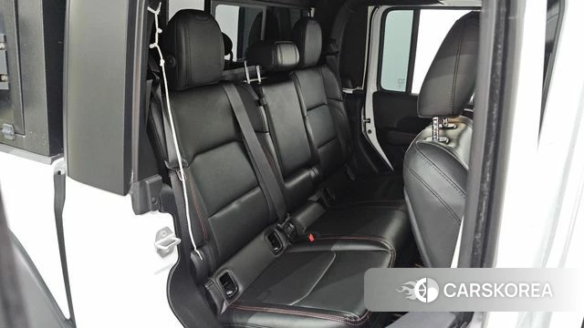Jeep Gladiator (JT) 2022 Белый из Кореи, фото 2