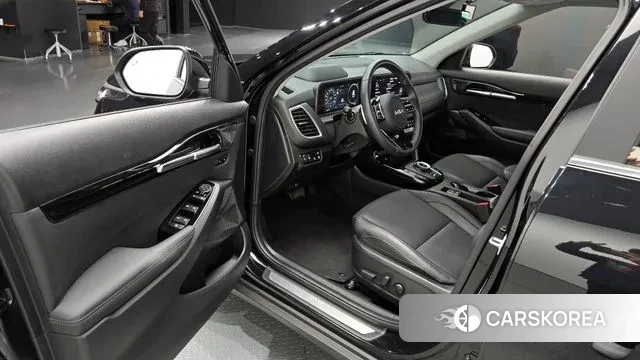 Kia The New Seltos 2023 Черный из Кореи, фото 2