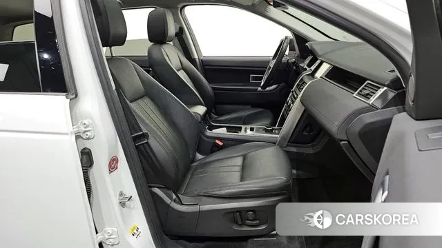 Land Rover Discovery Sports 2018 Белый из Кореи, фото 2