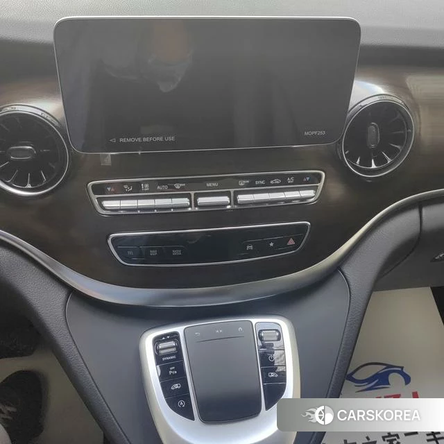 Mercedes-Benz V-class 2023 Черный из Китая, фото 2