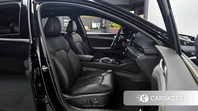 Kia The New K5 3rd generation 2024 Черный из Кореи, фото 2