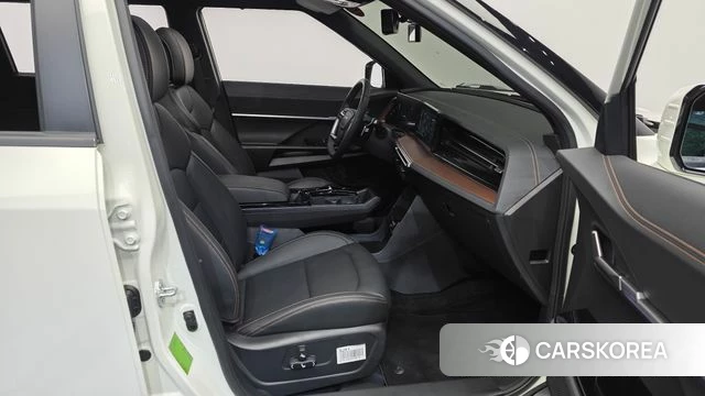 Ssangyong The New Torres 2025 Белый из Кореи, фото 2