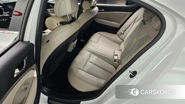 Genesis The New G70 2022 Белый из Кореи, фото 2