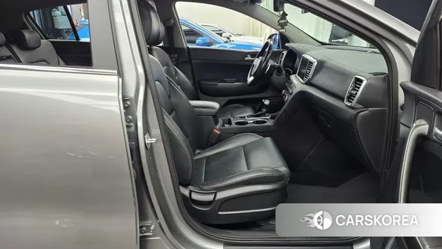 Kia Sportage The Bold 2020 Серебристо-серый из Кореи, фото 2