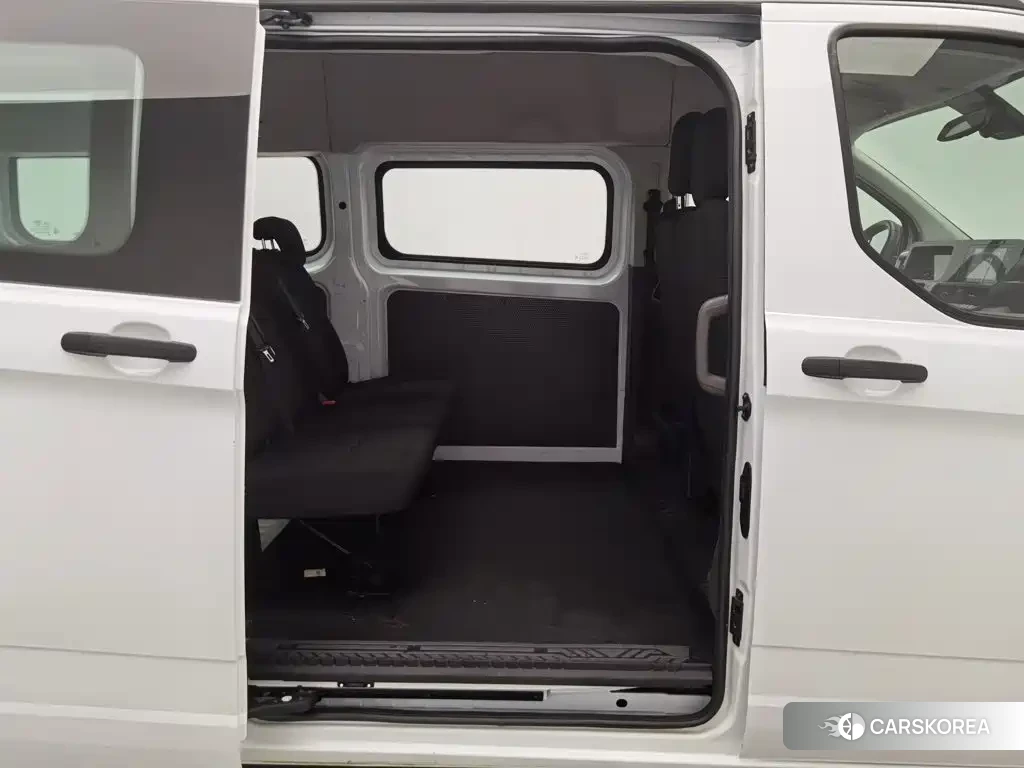 Ford Transit 2024 Белый из Китая, фото 2