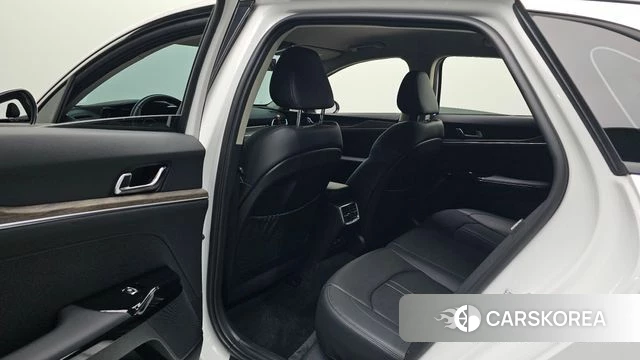 Kia K5 3rd generation 2021 Белый из Кореи, фото 2