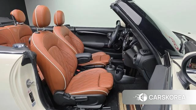 Mini Cooper S Convertible 2020 Белый из Кореи, фото 2