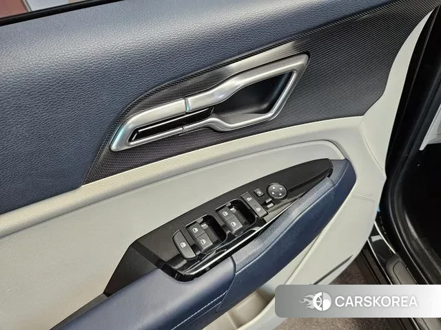 Kia Sportage 5th Generation 2021 Черный из Кореи, фото 2