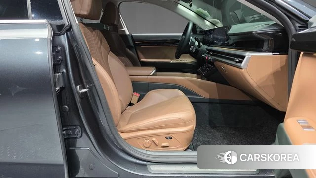 Hyundai Grandeur (GN7) 2023 Серый из Кореи, фото 2