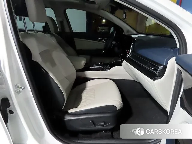 Kia Sportage 5th Generation 2021 Белый из Кореи, фото 2