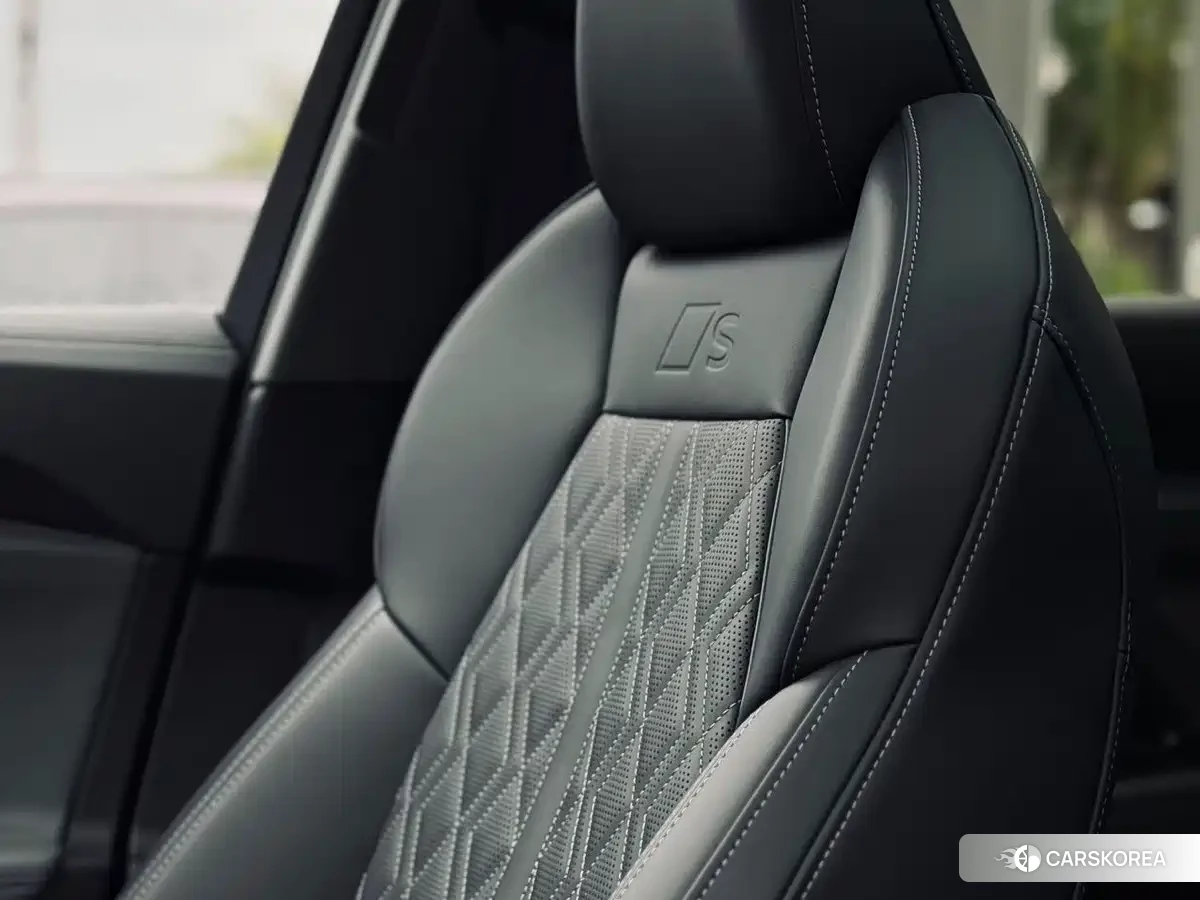 Audi Q5L 2025 Зеленый из Китая, фото 2