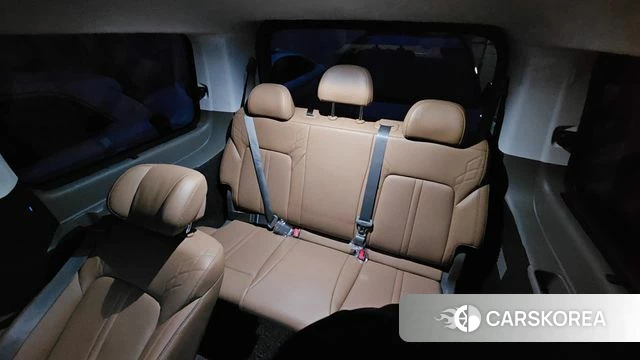 Hyundai Staria 2023 Белый из Кореи, фото 2