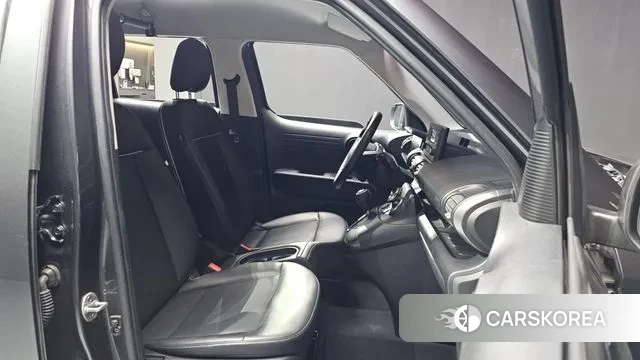 Hyundai Casper 2023 Серый из Кореи, фото 2