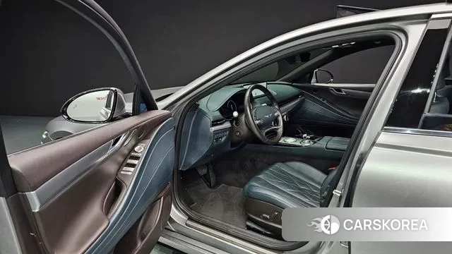 Genesis G80 (RG3) 2021 Серебристо-серый из Кореи, фото 2