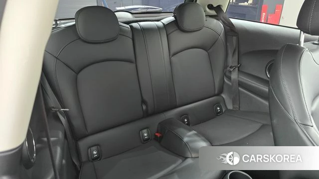 Mini Cooper S 2020 Жемчужный цвет из Кореи, фото 2