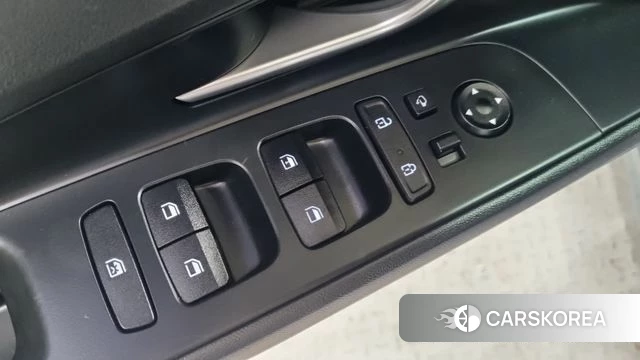 Hyundai Avante (CN7) 2021 Светло-серебряный цвет из Кореи, фото 2