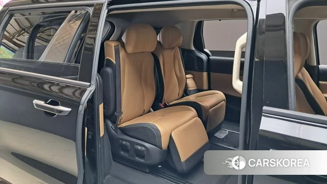Kia Carnival 4th generation 2022 Черный из Кореи, фото 2