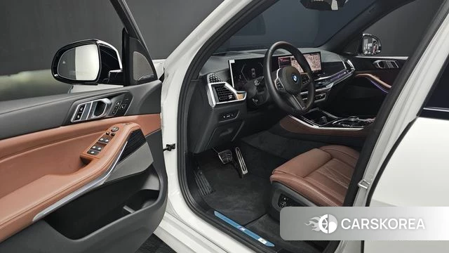 BMW X5 (G05) 2025 Белый из Кореи, фото 2