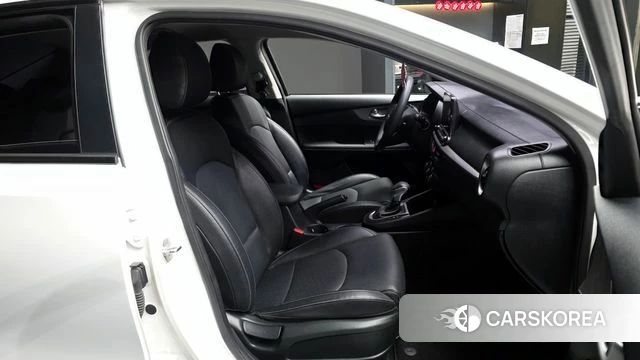 Kia Come New K3 2018 Белый из Кореи, фото 2