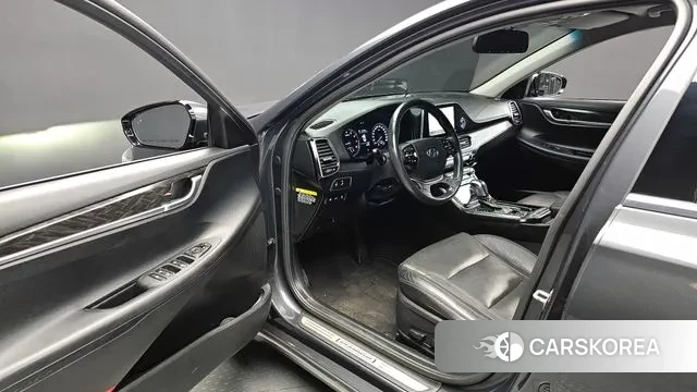Hyundai Grandeur IG 2018 Серый из Кореи, фото 2