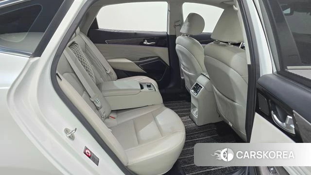 Kia K7 Premier Hybrid 2020 Белый из Кореи, фото 2
