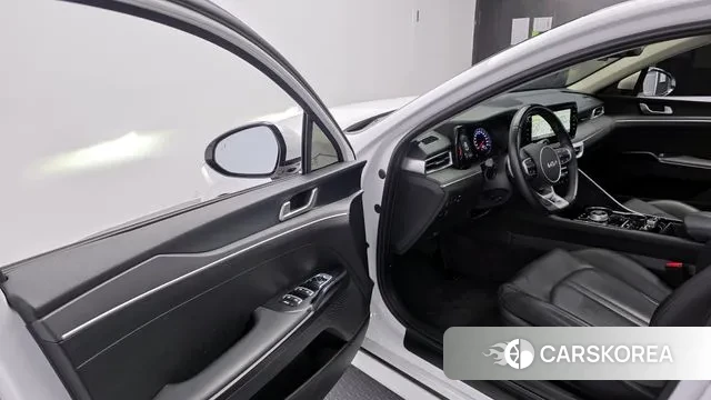 Kia K5 3rd generation 2022 Белый из Кореи, фото 2