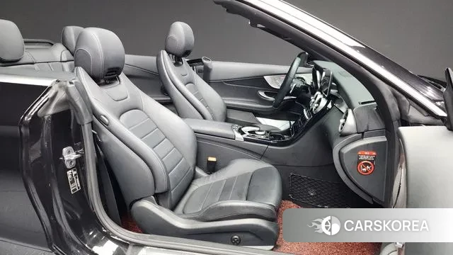 Mercedes-Benz C-Class W205 2019 Черный из Кореи, фото 2