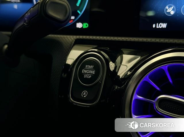 Mercedes-Benz CLA-Class C118 2020 Белый из Кореи, фото 2
