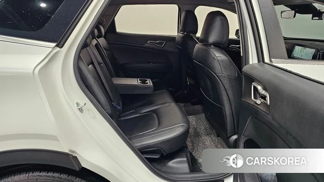 Kia Sportage 5th Generation 2022 Белый из Кореи, фото 2