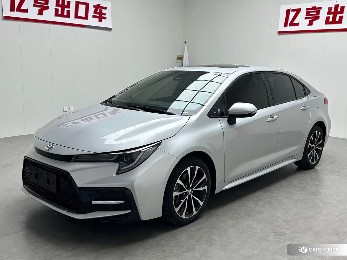 Toyota Levin 2022 Silver/gray из Китая, фото 2
